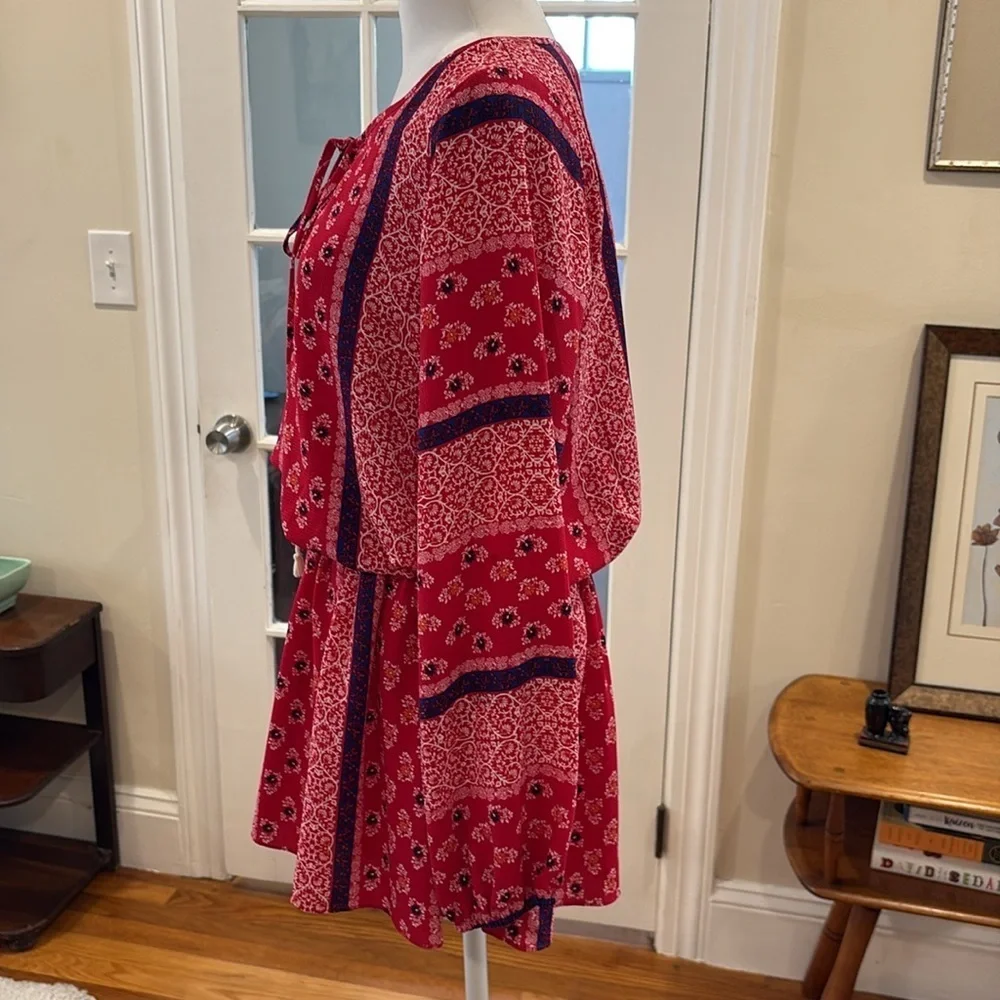 Truly Me by Sara Sara Girl’s Red and Blue Floral Long Sleeve Dress. Size 16